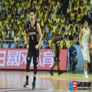哈德森郭艾伦各33分 辽宁客场大胜广厦拿赛点