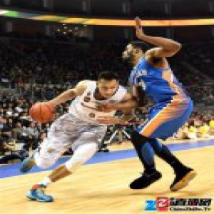 CBA季后赛：广东横扫四川率先挺进四强