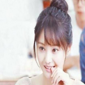 放飞后的郑爽疑开经纪公司 注册资本3000万