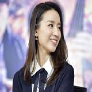 董洁的中长发少女力MAX 学会这一招你也可以