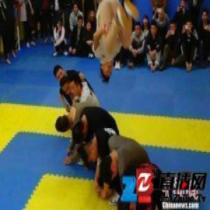 从民工、快递员到职业选手 跑酷运动改变了他们的人生