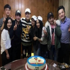 不惧绯闻！颖儿为付辛博甜蜜庆生