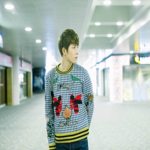 陈学冬坐飞机自言自语 竟然是在背台词