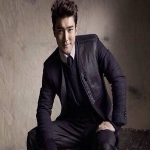 崔始源点赞乐天大楼 妹妹向中国粉丝致歉