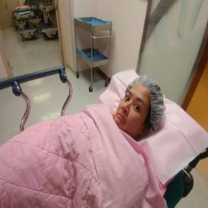 恭喜！27岁香港女星卢颂之迎来可爱女宝宝