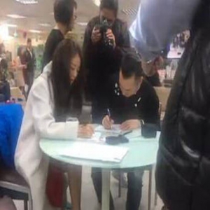 安以轩领证晋升百亿贵妇 6月在夏威夷台湾办婚礼