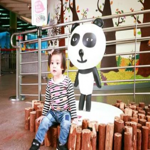 野生咘咘萌现动物园！牵手修杰楷约会羡煞贾静雯(图)