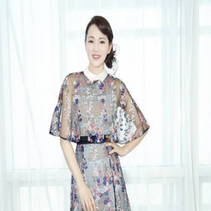 伊能静直播大玩截图 竟然晒出满满一屏幕的自己(图)