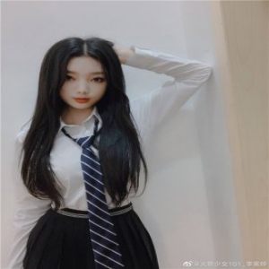 李紫婷亮相航天晚会 生而为赢活力满分