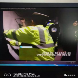 好样的！深夜，唐县交警救下一名轻生少女......