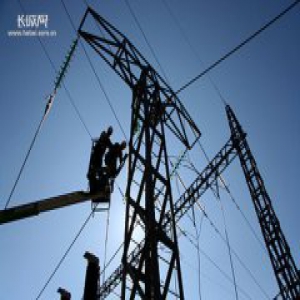 国网馆陶供电公司“清凉度夏行动”为留守家庭用电上“保险”