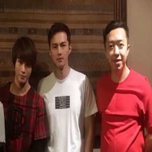 陈奕天李菁什么关系 陈奕天怎么出道的 主攻魔术圈娱乐圈还是相声界？