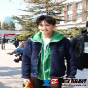 吴磊现身北电艺考四试现场 坦言文化课压力大