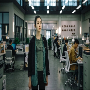 宋轶回网友恶评 剧情人设不应上升演员