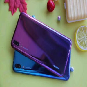 华为畅享9新品发布 售价999元起好评不断