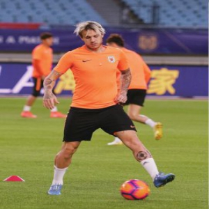 5月29日19:35山东鲁能VS江苏苏宁