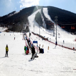 【冬奥筹备进行时】冰雪运动火了