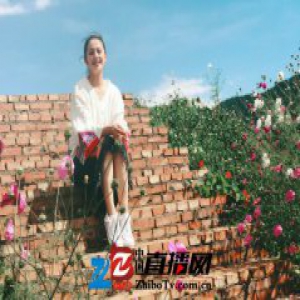 王力可秋日明媚写真曝光 清新甜美动人心魄