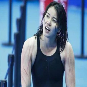 实至名归!傅园慧混合泳银牌 傅园慧自虐满臂抓痕洪荒少女不服输