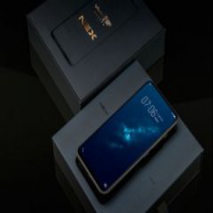 国产智能手机引领新潮流 vivo NEX获外媒点赞