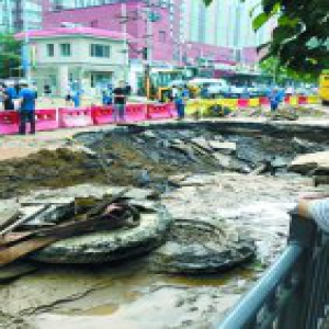 海淀永泰庄北路塌陷路面抢修完毕恢复通车