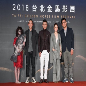 徐若瑄最新单曲《不值得》全网上线 睽违四年另类诠释摇滚抒情