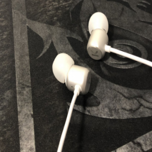 天猫人气新品酷狗M1L有线耳机，适合人手一份的新年礼物