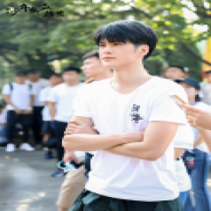 《租界少年热血档案》开机 朱杰挑战落魄“预言家”