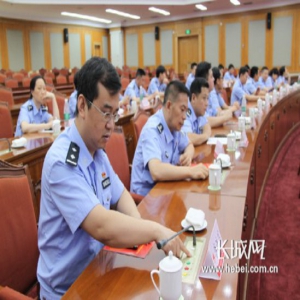 模拟表决、宪法宣誓、聆听讲解……走进人大机关开放日