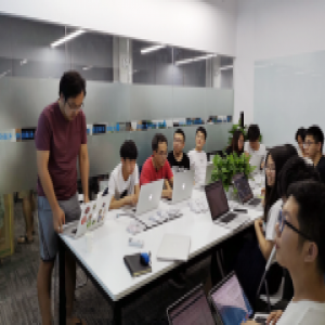 加强人才梯队建设 水滴公司“讲武堂”暨2018第三期培训班正式结束