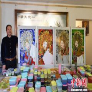 兰州画师金丝掐出京剧版“四大美女” 展东方女性美