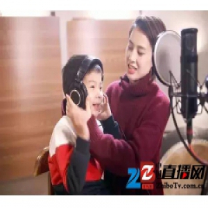 黄圣依疑是另一位景甜 霸道总裁的传奇捧红故事