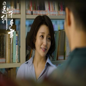 殷桃《你迟到的许多年》曝剧照 军中茉莉清雅迷人