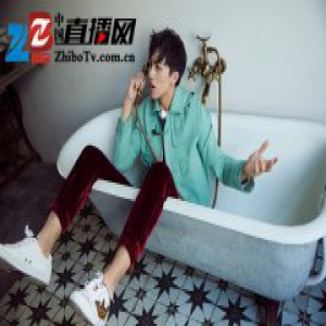 许魏洲最新写真曝光 气场全开长腿吸睛