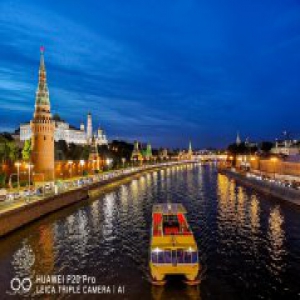 当梦想照进现实，资深老球迷情陷俄罗斯