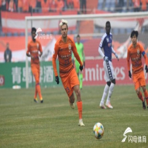 鲁能4-1河内FC 刘军帅替补扳平佩莱反超比分