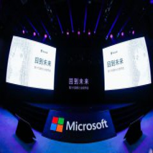 微软小冰入驻华为智能助手，华为快服务体验更加丰富