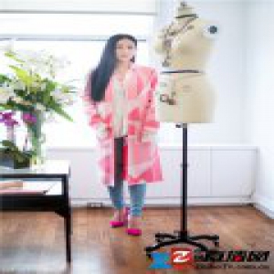 兰玉曝生活美图 粉色势尽显浪漫气息