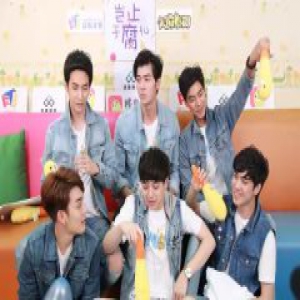 泰国耽美剧《逐月之月》主演甜蜜轰炸棒直播Live直播间